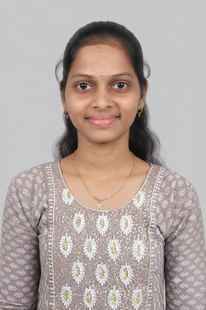vaishnavi vishwas - Full time Baby Sitter in malad west in Mumbai
